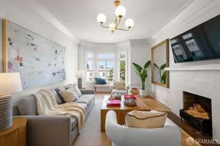 Photo #3: 426115967 Listing 