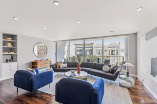 Photo #6: 426116037 Listing 