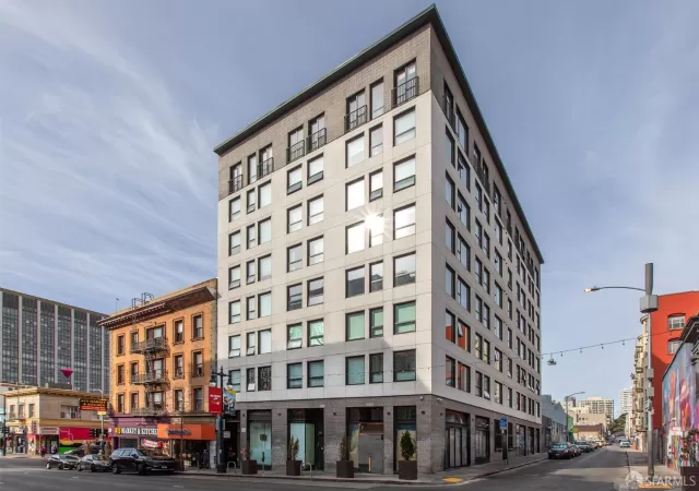 MLS: 426116303 Condo For Sale