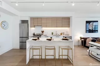 Photo #3: 426116303 Listing 