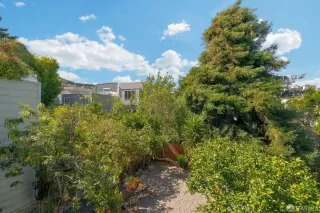 Photo #4: 426116329 Listing 