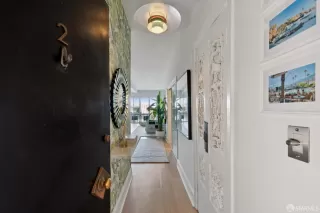 Photo #3: 426116473 Listing 