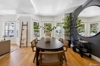 Photo #3: 426116498 Listing 