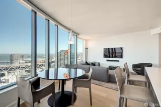 Photo #6: 426116537 Listing