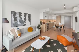 Photo #5: 426116779 Listing 