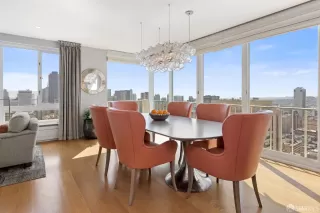 Photo #2: 426116821 Listing 