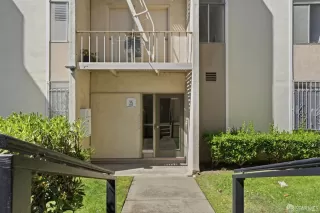 Photo #3: 426116829 Listing 