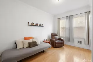 Photo #4: 426116836 Listing 