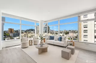 Photo #2: 426116902 Listing 