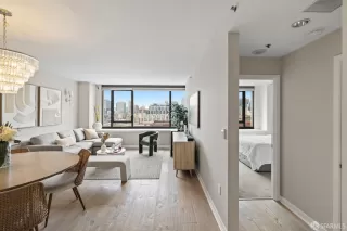 Photo #5: 426117010 Listing 