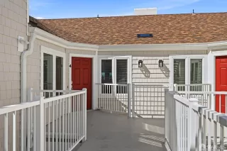 Photo #3: 426117703 Listing 