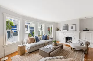 Photo #3: 426117797 Listing 