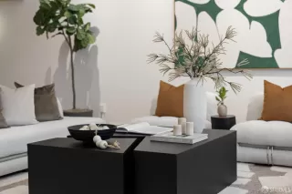 Photo #6: 426117854 Listing 