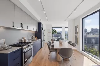 Photo #1: 426117896 Listing 