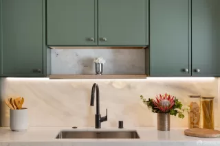 Photo #5: 426117935 Listing