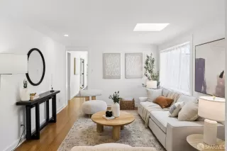 Photo #6: 426117979 Listing 