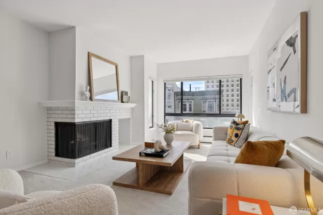 MLS: 426118158 Condo For Sale