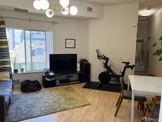 Photo #6: 426118297 Listing 