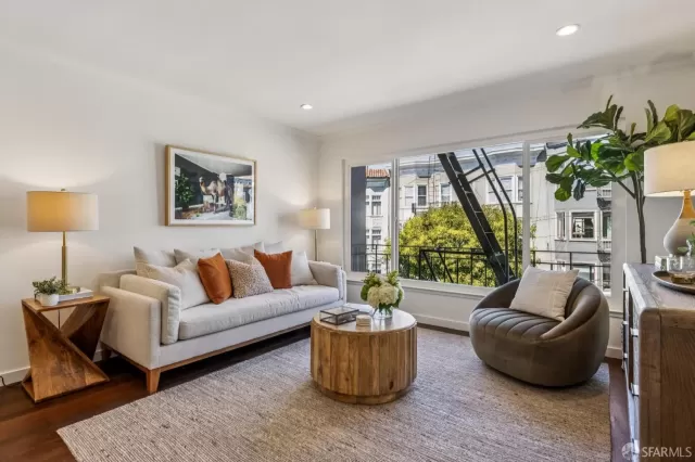 MLS: 426118573 Condo For Sale