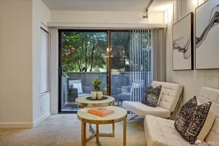Photo #4: 426118686 Listing 