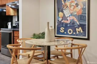 Photo #4: 426118695 Listing 