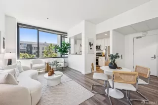 Photo #4: 426118707 Listing 