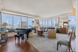 Photo #4: 426118871 Listing 