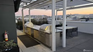 Photo #5: 426119137 Listing 