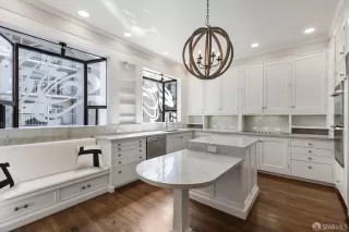 Photo #5: 426119204 Listing 