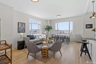 Photo #5: 426119302 Listing 