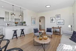 Photo #6: 426119302 Listing 