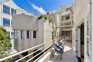 Photo #5: 426119358 Listing 