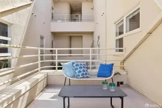 Photo #6: 426119358 Listing 