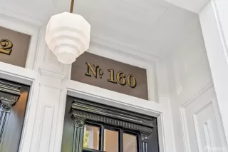 Photo #4: 426119546 Listing