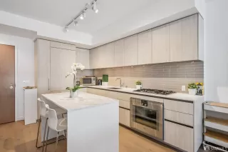 Photo #5: 426120051 Listing 