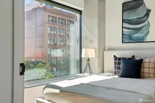 Photo #5: 426120062 Listing 