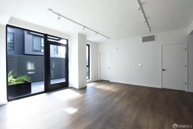 MLS: 426120326 Condo For Sale