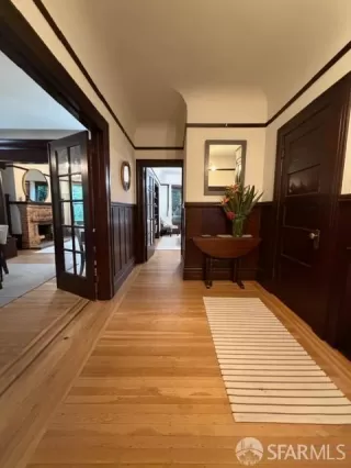 Photo #3: 426120348 Listing