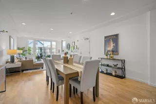 Photo #6: 426120445 Listing