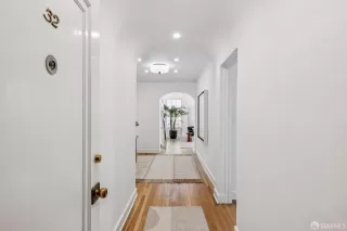 Photo #3: 426120470 Listing 