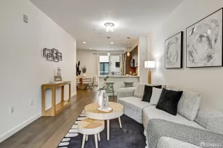 Photo #5: 426120600 Listing 