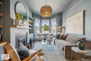 Photo #3: 426121429 Listing 