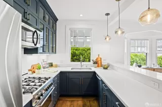 Photo #6: 426121697 Listing 