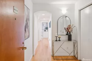 Photo #5: 426122187 Listing 