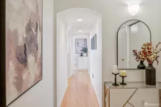 Photo #6: 426122187 Listing 