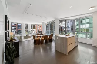 Browse active condo listings in LUMINA