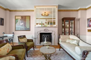 Photo #1: 426123056 Listing 