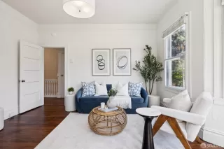 Photo #2: 426123073 Listing 