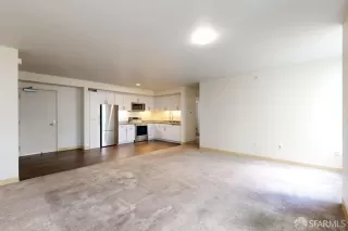 Photo #6: 426123094 Listing 