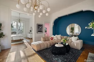 Photo #1: 426123211 Listing 